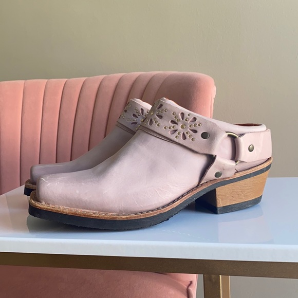 Frye Shoes - Frye Pink Leather Cut Out Harness Mule Clogs Sz 9